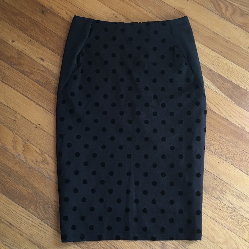 black polka dotted pencil skirt